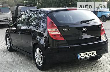 Хэтчбек Hyundai i30 2010 в Дрогобыче