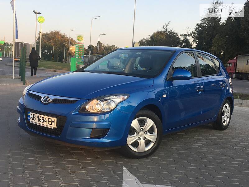 Хэтчбек Hyundai i30 2009 в Виннице