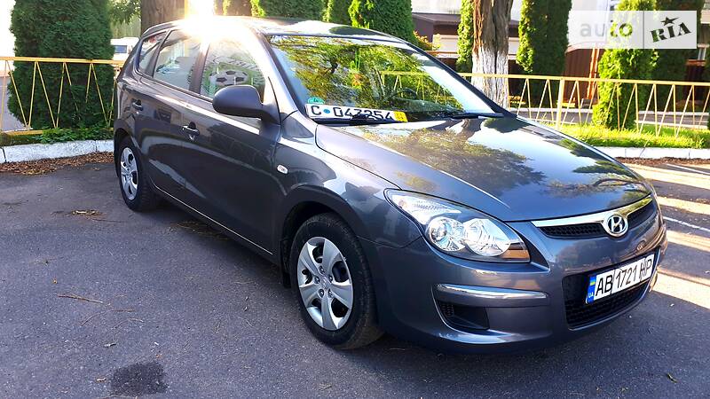 Универсал Hyundai i30 2010 в Виннице