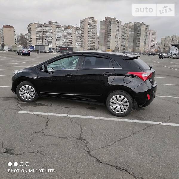 Хетчбек Hyundai i30 2012 в Києві фото 27 Хетчбек Hyundai i30 2012 в Києві