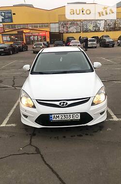 Хэтчбек Hyundai i30 2011 в Житомире