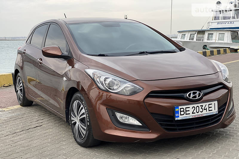 Хэтчбек Hyundai i30 2012 в Одессе