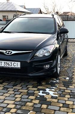 Универсал Hyundai i30 2011 в Ивано-Франковске