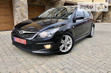 Хэтчбек Hyundai i30 2010 в Стрые