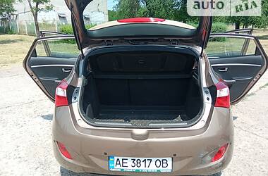 Хэтчбек Hyundai i30 2012 в Кривом Роге