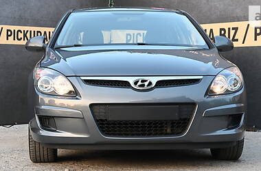 Хэтчбек Hyundai i30 2010 в Бердичеве