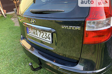 Универсал Hyundai i30 2012 в Ровно