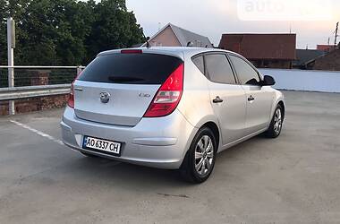 Хэтчбек Hyundai i30 2009 в Мукачево