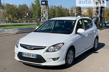 Hyundai i30 2011