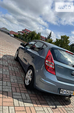 Хэтчбек Hyundai i30 2007 в Виннице