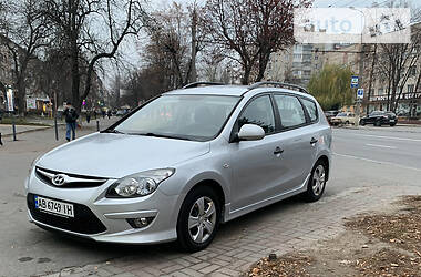 Универсал Hyundai i30 2010 в Виннице