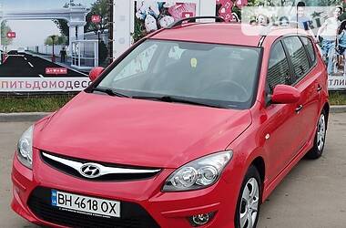 Универсал Hyundai i30 2010 в Одессе