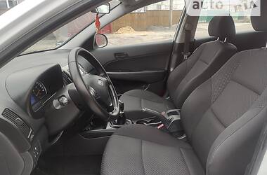 Универсал Hyundai i30 2011 в Звенигородке