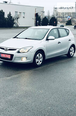 Hyundai i30 2010