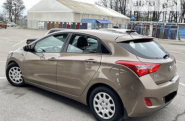 Хэтчбек Hyundai i30 2013 в Днепре