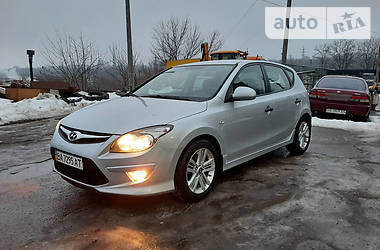 Hyundai i30 2011