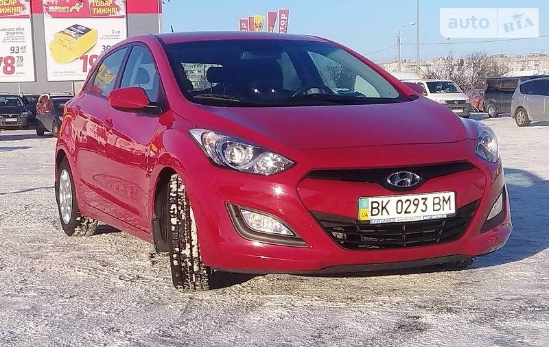 Хэтчбек Hyundai i30 2013 в Ровно