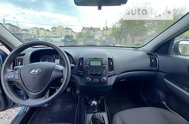 Универсал Hyundai i30 2009 в Ровно