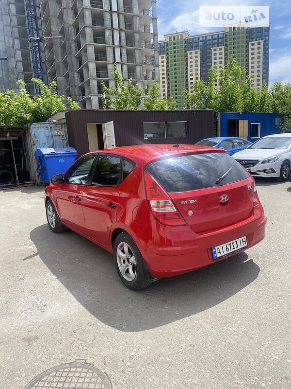 Седан Hyundai i30 2007 в Киеве