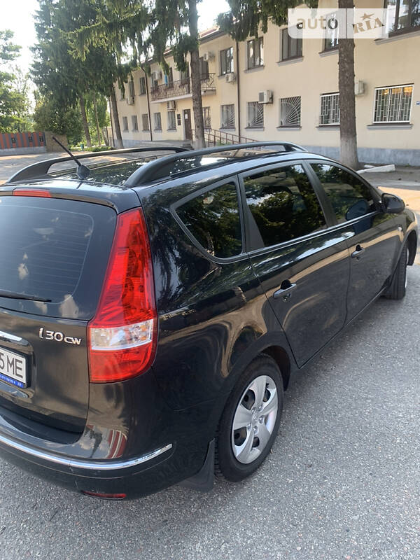 Універсал Hyundai i30 2009 в Валках фото 4 Універсал Hyundai i30 2009 в Валках