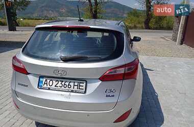 Универсал Hyundai i30 2013 в Ужгороде