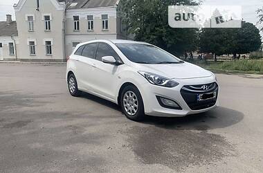 Универсал Hyundai i30 2014 в Крыжополе
