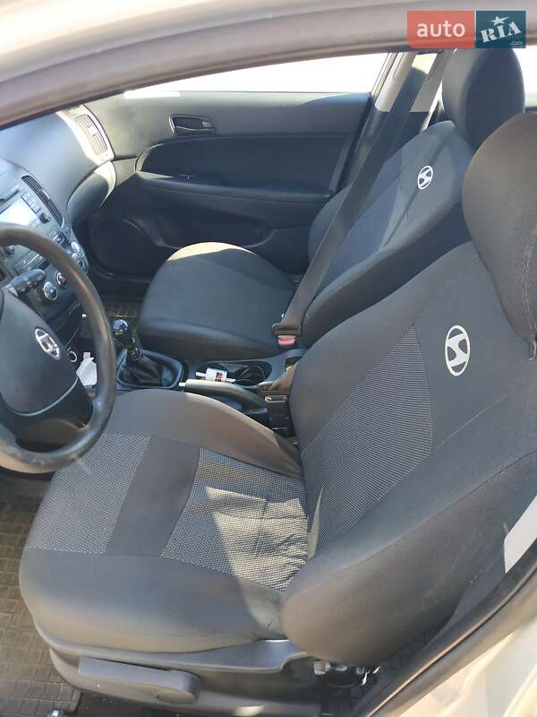 Седан Hyundai i30 2010 в Білій Церкві