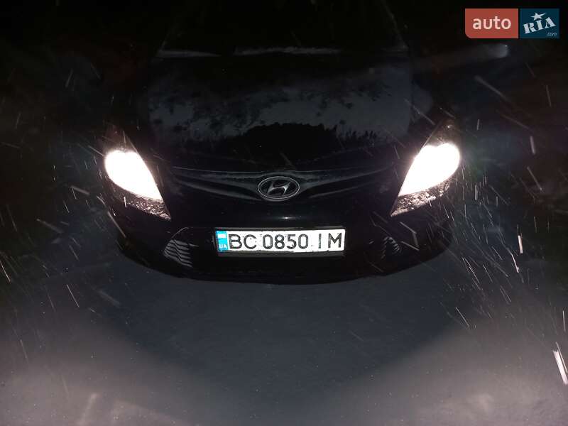 Універсал Hyundai i30 2011 в Мостиській фото 7 Універсал Hyundai i30 2011 в Мостиській