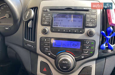 Универсал Hyundai i30 2011 в 