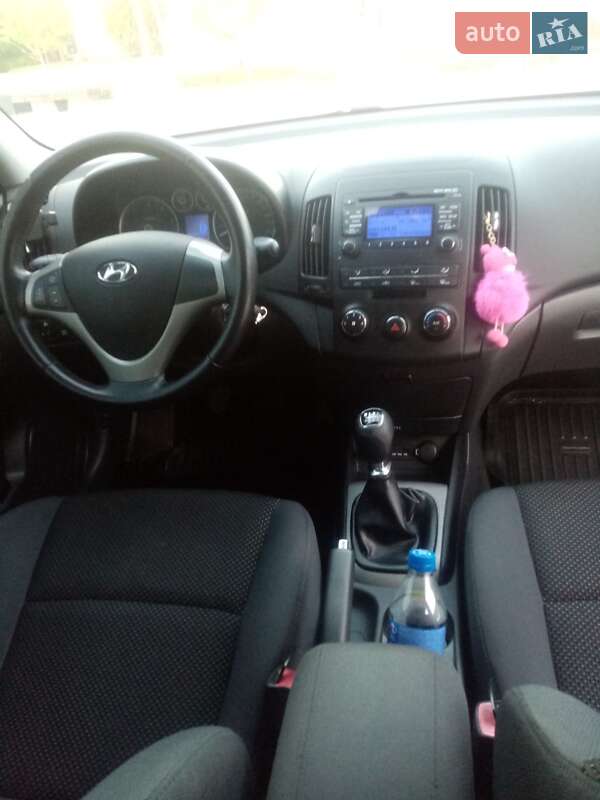 Універсал Hyundai i30 2011 в Львові