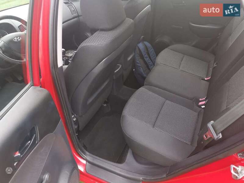 Хэтчбек Hyundai i30 2009 в Иванкове