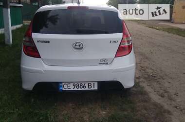 Хетчбек Hyundai i30 2011 в Снятині