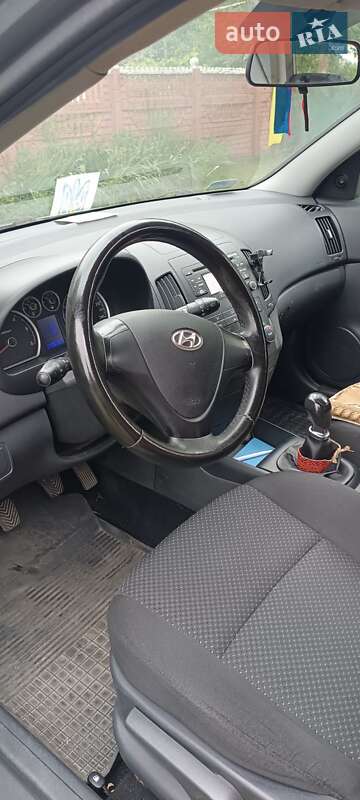 Універсал Hyundai i30 2010 в Олександрівці (Краматорського району)