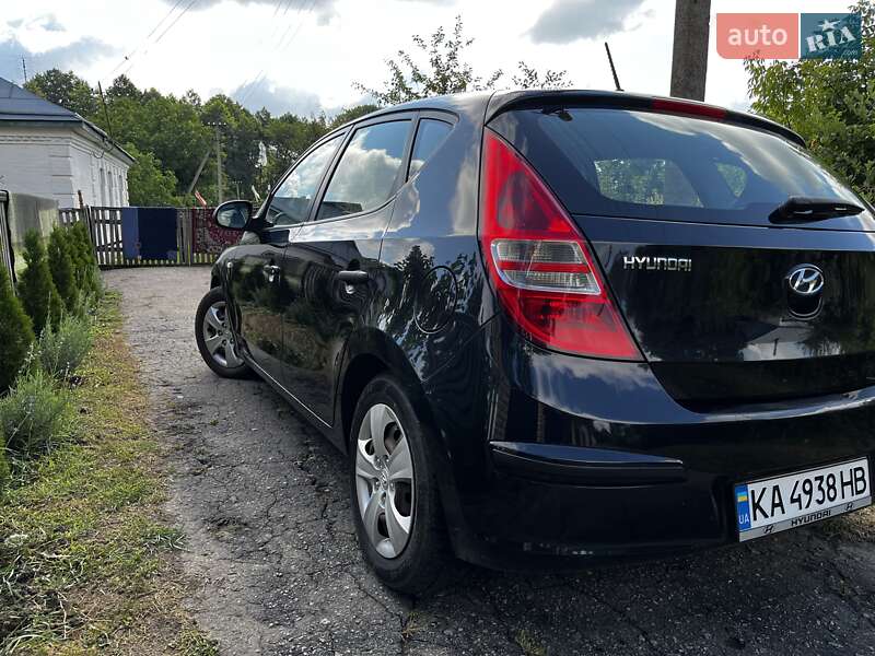 Хетчбек Hyundai i30 2008 в Києві