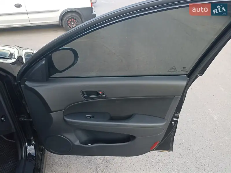 Hyundai i30 2012 VIN TMADB81SACJ096921 фото оголошення 3 з 62