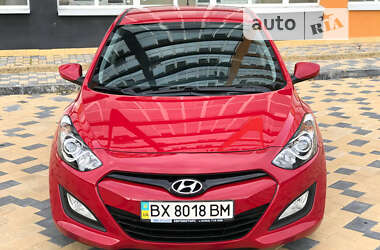 Хэтчбек Hyundai i30 2013 в 