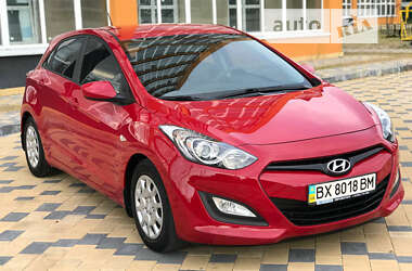 Хэтчбек Hyundai i30 2013 в 