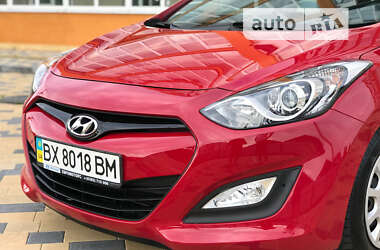 Хэтчбек Hyundai i30 2013 в 
