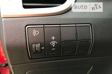 Хэтчбек Hyundai i30 2013 в 