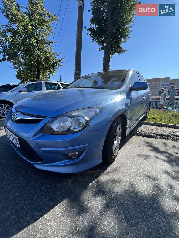 Hyundai i30 2011
