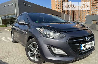 Hyundai i30 2015