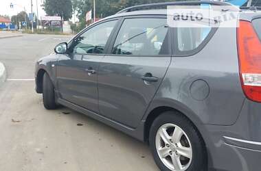 Универсал Hyundai i30 2010 в Немирове