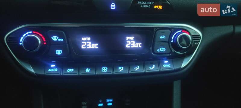 Универсал Hyundai i30 2017 в Новом Буге фото 39 Универсал Hyundai i30 2017 в Новом Буге