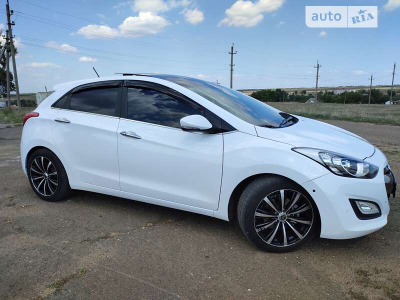 Хэтчбек Hyundai i30 2012 в Одессе фото 5 Хэтчбек Hyundai i30 2012 в Одессе