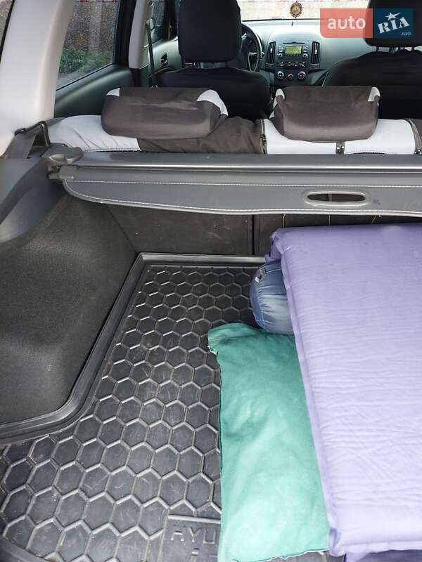 Универсал Hyundai i30 2009 в Чугуеве фото 2 Универсал Hyundai i30 2009 в Чугуеве