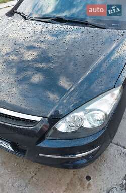 Универсал Hyundai i30 2009 в 