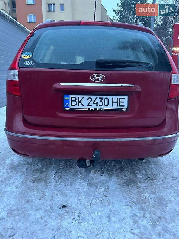 Універсал Hyundai i30 2009 в Кореці
