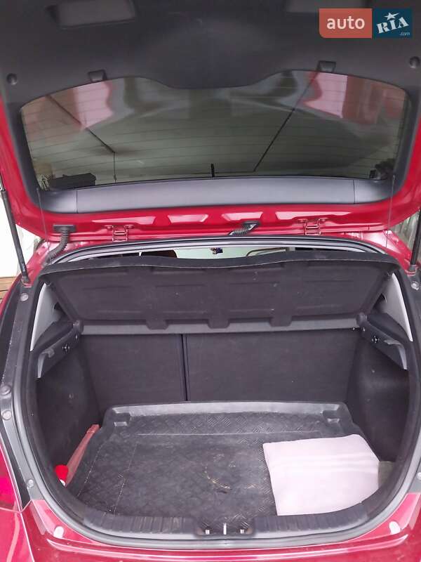 Хэтчбек Hyundai i30 2011 в Харькове
