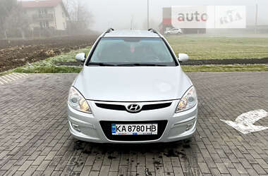 Універсал Hyundai i30 2008 в Києві