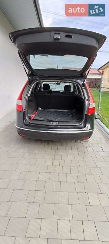 Универсал Hyundai i30 2009 в Дрогобыче